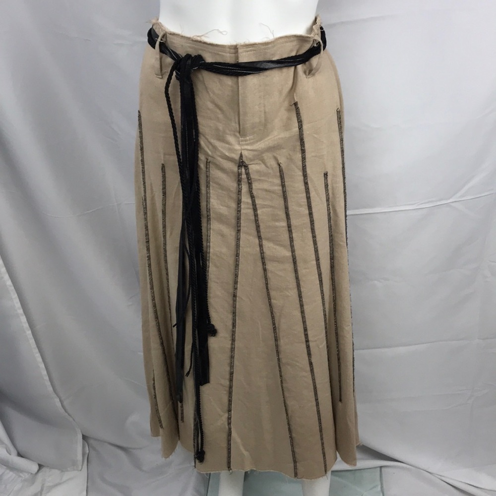 Drama Tan and Black Skirt Size 8 Linen Blend